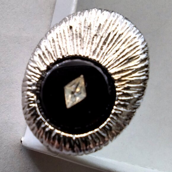 Vintage Cuff Links Black Circle Inset Silvertone Diamond Shape Inset - Picture 8 of 8